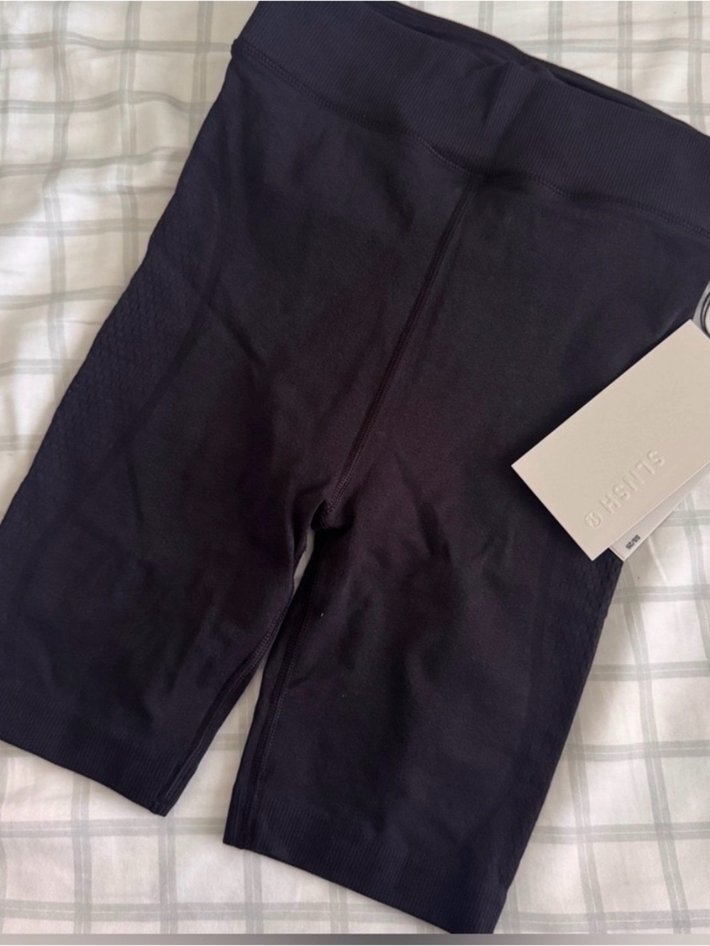 Lululemon Black Women’s High-Rise reveal knit SLSHN collab Bike Shorts - Picture 6 of 9